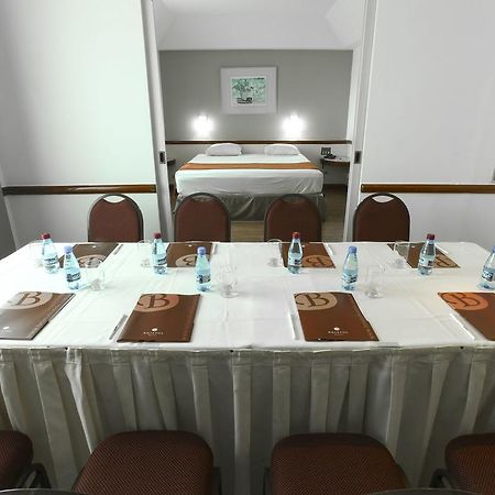 Bristol Merit Hotel Белу-Оризонті Екстер'єр фото